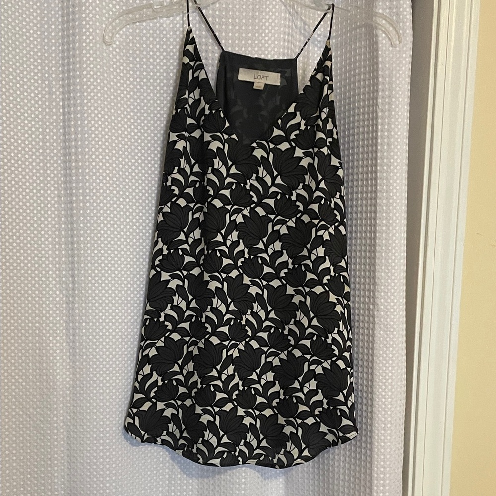 LOFT Black & White Floral V-Neck Cami